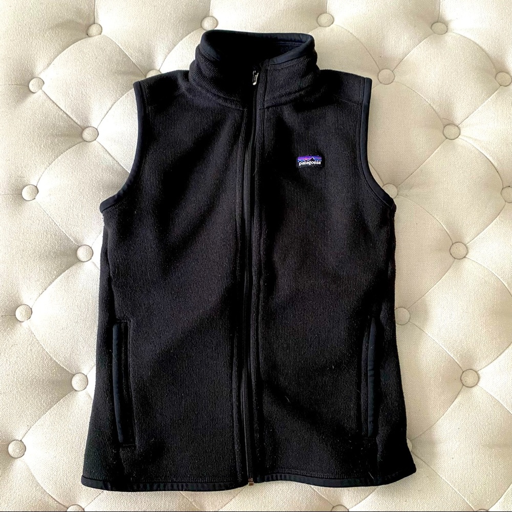 Patagonia • Black Vest • Zip Pockets • Sz Sm